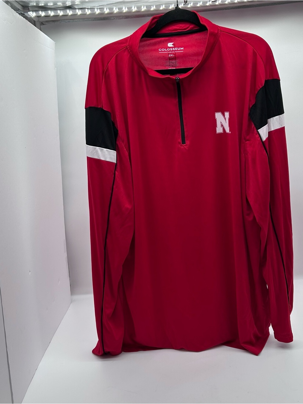 Colosseum Men's Nebraska Huskers Red Quarter-Zip Pullover 3XL